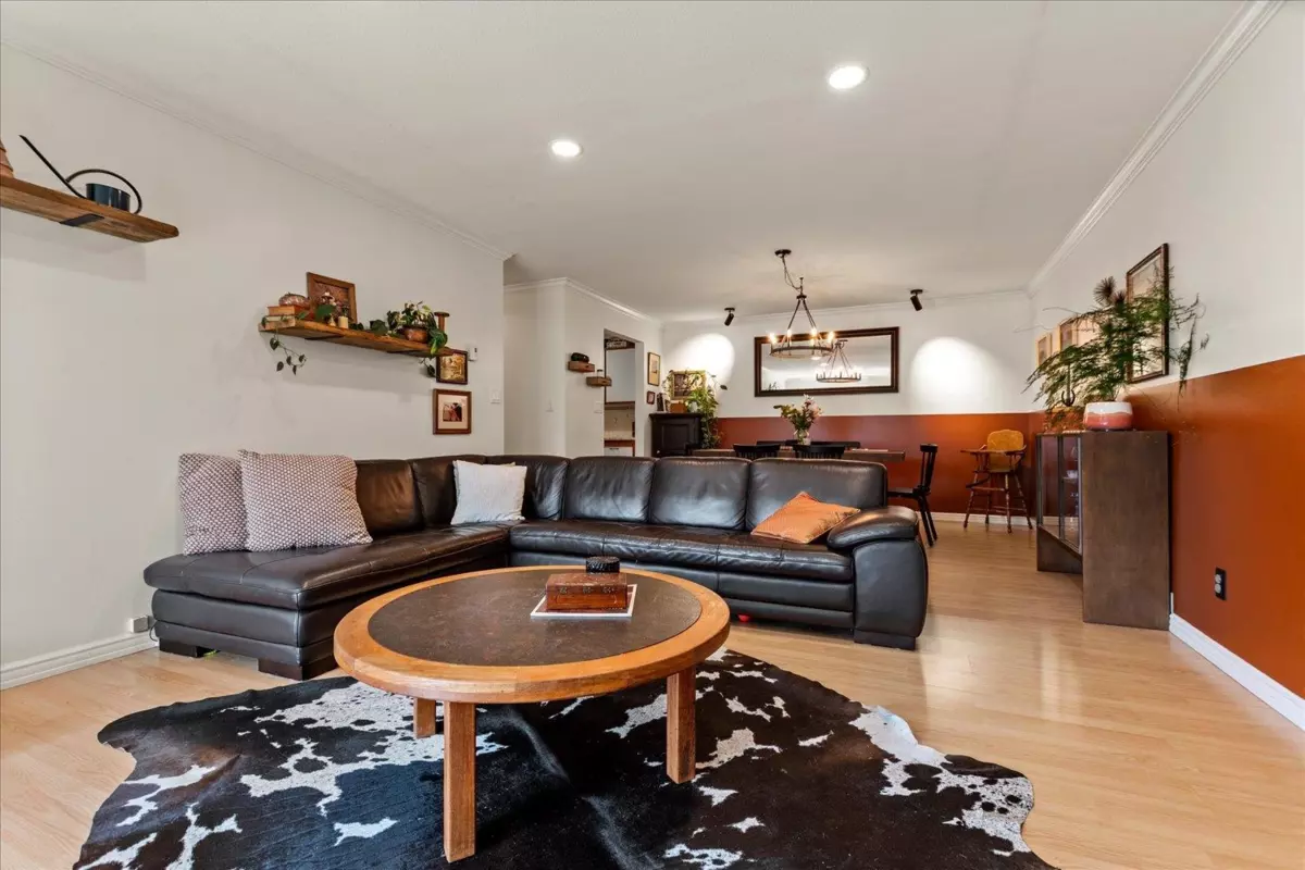 Family Room Photo of 306 8975 Mary Street, Chilliwack, BC