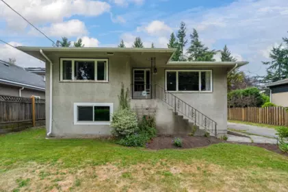 Front Yard Photo of 10320 Caithcart Road, Richmond, BC