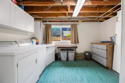 Hallway Photo of 10320 Caithcart Road, Richmond, BC