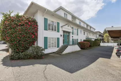 Office / Den Photo of 102 120 W 17th Street, North Vancouver, BC