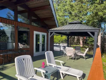 Office / Den Photo of 5099 Johnstone Road, Madeira Park, BC