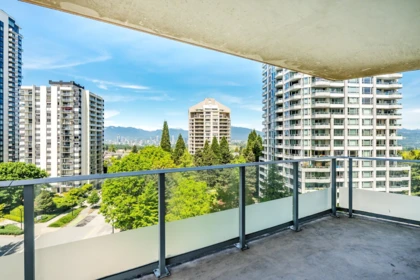 Front Yard Photo of 802 4808 Hazel Street, Burnaby, BC