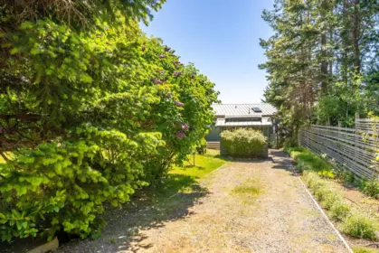 Dining Area Photo of 2659 Schooner Way, Pender Island, BC