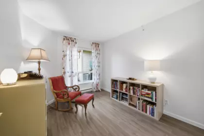 434 5600 Andrews Road, Richmond, BC, Richmond — Apartment/Condo for sale