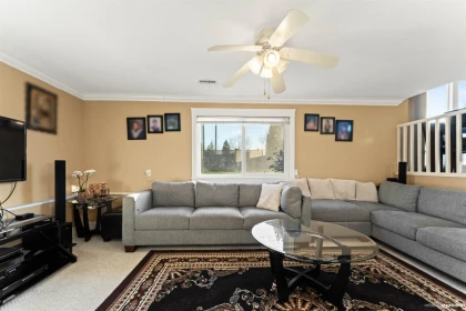 Walk-In Closet Photo of 15796 95a Avenue, Surrey, BC