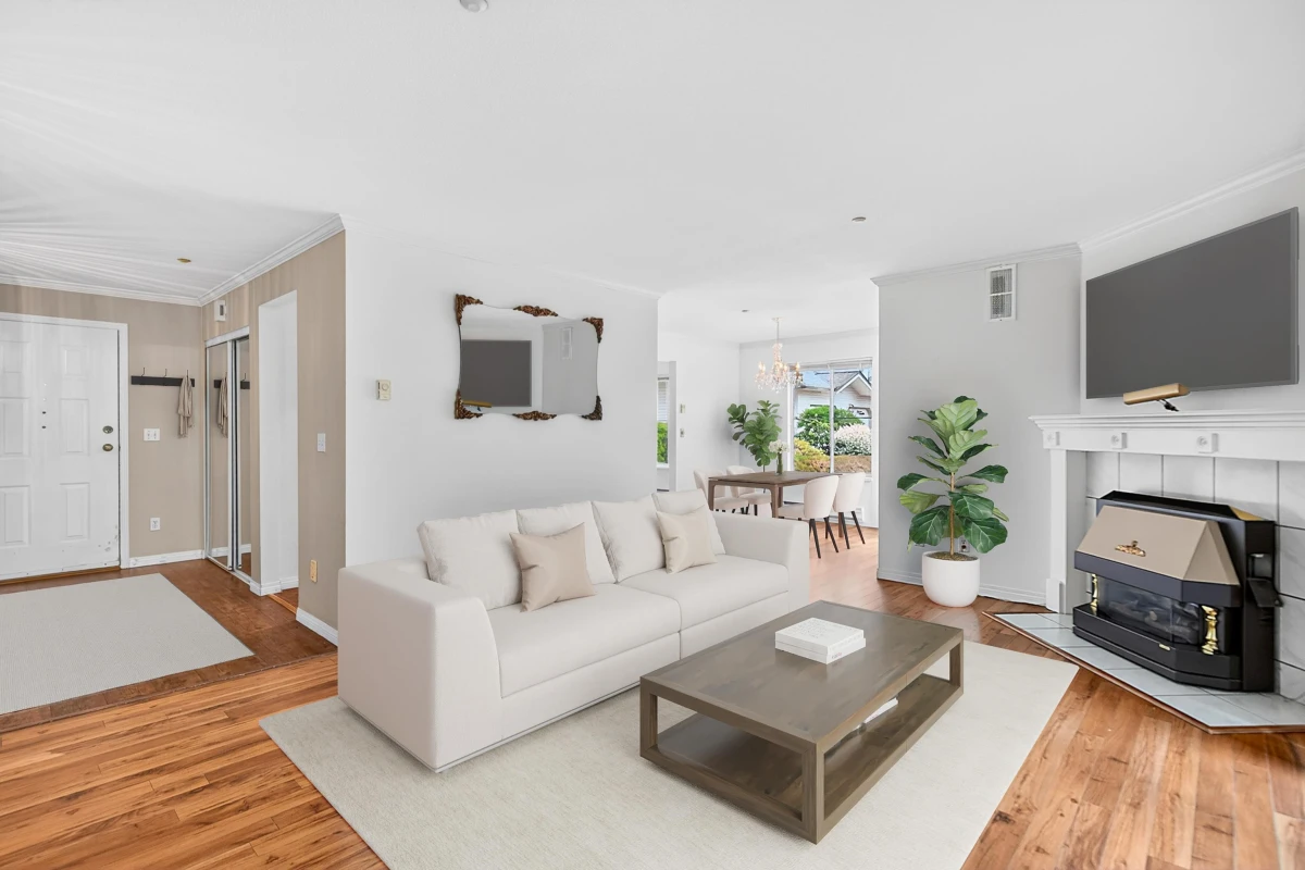 Family Room Photo of 31 19060 Ford Road, Pitt Meadows, BC