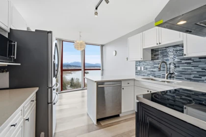 Outdoor Patio Photo of 901 38 Leopold Place, New Westminster, BC