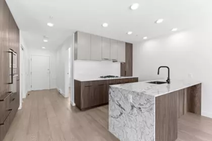 202 3590 W 39th Avenue, Vancouver, BC, Vancouver — Apartment/Condo for sale