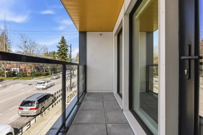 Guest Bathroom Photo of 202 3590 W 39th Avenue, Vancouver, BC