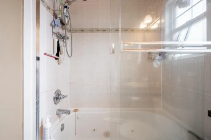Guest Bathroom Photo of 2849 Lakewood Drive, Vancouver, BC