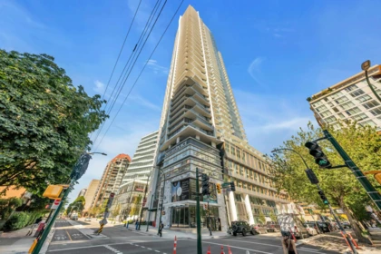 Hot Tub / Spa Photo of 3312 1289 Hornby Street, Vancouver, BC