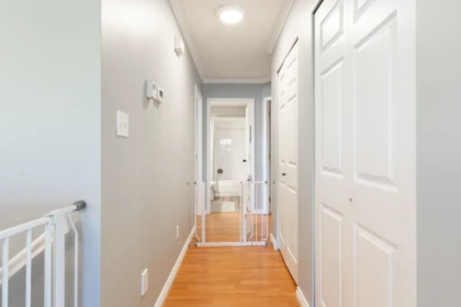 Guest Bathroom Photo of 21 3635 Blue Jay Street, Abbotsford, BC