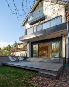 Entry Foyer Photo of 2 4018 W 21st Avenue, Vancouver, BC