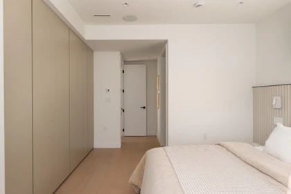 Guest Bathroom Photo of 2 4018 W 21st Avenue, Vancouver, BC