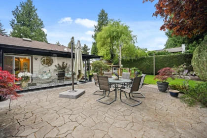 Garden / Landscaping Photo of 2566 126th Street, Surrey, BC
