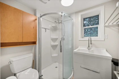 Hallway Photo of 2566 126th Street, Surrey, BC
