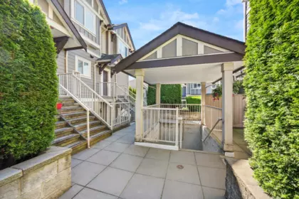 Office / Den Photo of 111 368 Ellesmere Avenue, Burnaby, BC