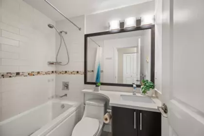 Primary Bathroom Photo of 111 368 Ellesmere Avenue, Burnaby, BC