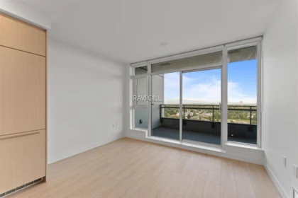 Pantry Photo of 3012 13675 107a Avenue, Surrey, BC