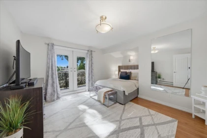 Primary Bedroom Photo of 7694 Buller Avenue, Burnaby, BC