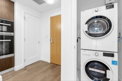Walk-In Closet Photo of 305 2888 Arbutus Street, Vancouver, BC