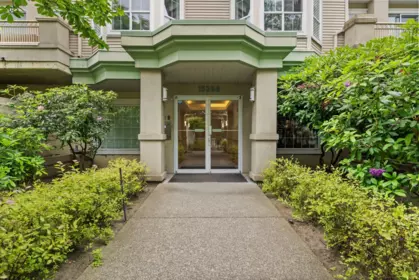 323 15268 105 Avenue, Surrey, BC, Surrey — Apartment/Condo for sale