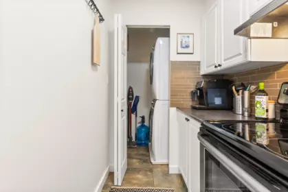 Office / Den Photo of 323 15268 W 105 Ave Avenue, Surrey, BC