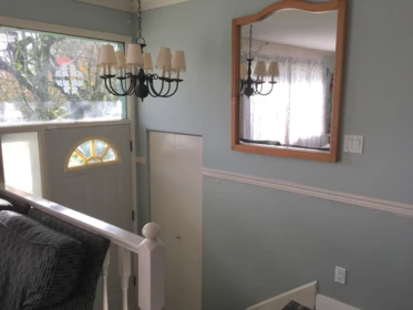 Entry Foyer Photo of 33919 Fern Street, Abbotsford, BC