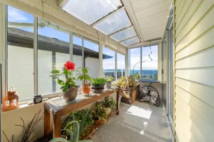 Aerial View of 15655 Semiahmoo Avenue, White Rock, BC