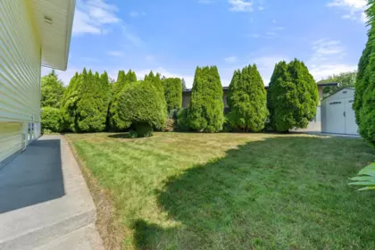 Neighborhood Park Photo Near 15655 Semiahmoo Avenue, White Rock, BC