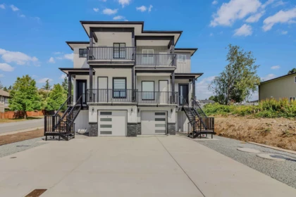 32711 Antelope Avenue, Mission, BC, Mission — Half Duplex for sale