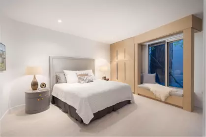 Hot Tub / Spa Photo of 3912 Marine Drive, West Vancouver, BC