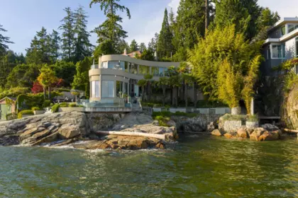 3912 Marine Drive, West Vancouver, BC, West Vancouver — Single Family Residence for sale