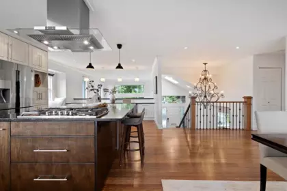 163 E St. James Road, North Vancouver, BC, North Vancouver — Single Family Residence for sale