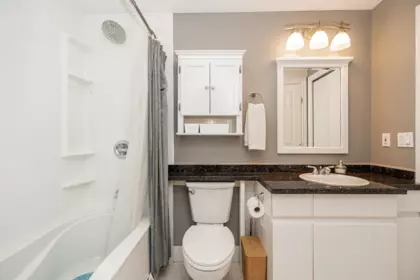Entry Foyer Photo of 116 8115 121a Street, Surrey, BC