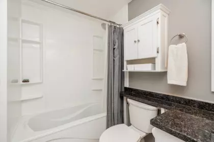 Mudroom Photo of 116 8115 121a Street, Surrey, BC