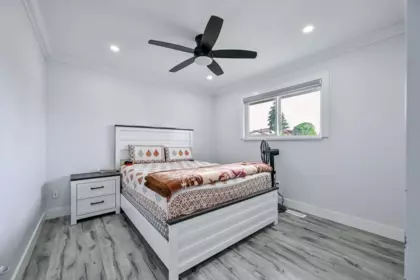 Laundry Room Photo of 32632 Haida Drive, Abbotsford, BC