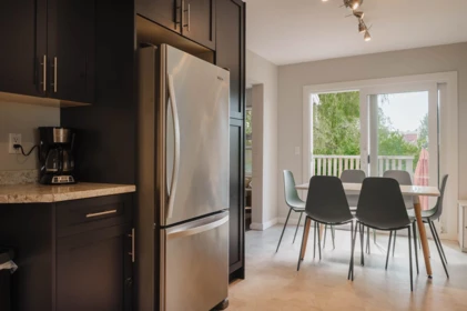 Kitchen Island Photo of 4 765 School Road, Gibsons, BC