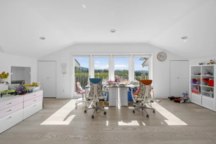 Basement Recreation Room Photo of 685 King Georges Way, West Vancouver, BC