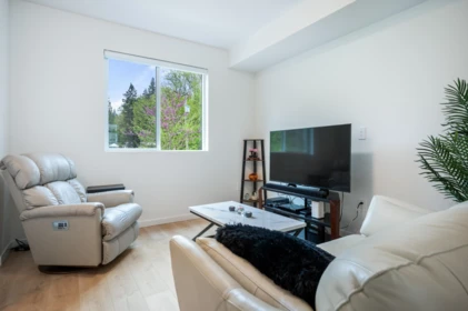 Swimming Pool Photo of 154 24951 112 Avenue, Maple Ridge, BC
