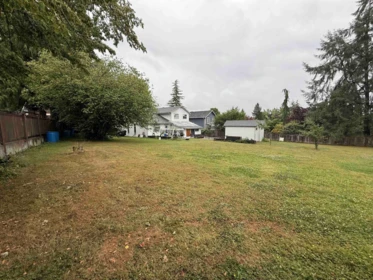 Primary Bedroom Photo of 7518 149a Avenue, Surrey, BC