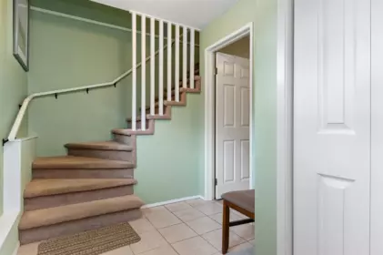 Mudroom Photo of 630 Hazel Street, Hope, BC