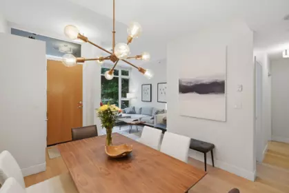 Mudroom Photo of 288 E 11 Avenue, Vancouver, BC