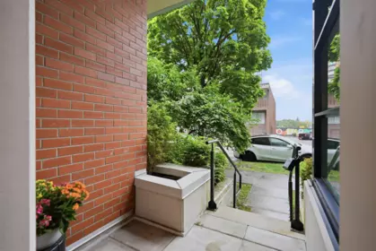 Swimming Pool Photo of 288 E 11 Avenue, Vancouver, BC