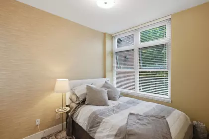Walk-In Closet Photo of 288 E 11 Avenue, Vancouver, BC