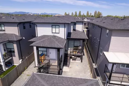 Garden / Landscaping Photo of 222 Hampton Street, New Westminster, BC