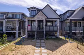 222 Hampton Street, New Westminster, BC