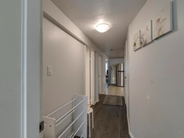 Entry Foyer Photo of 1577 E 26th Avenue, Vancouver, BC
