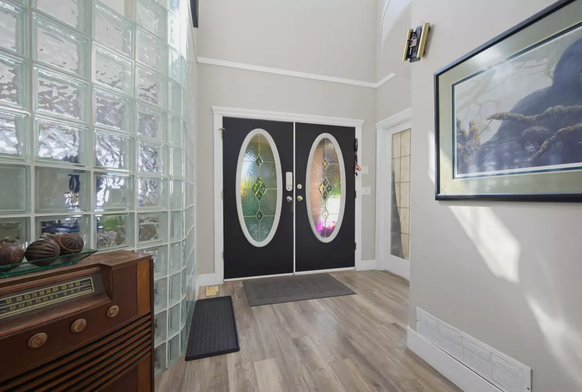 Family Room Photo of 26860 24a Avenue, Langley, BC