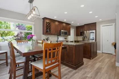 Breakfast Nook Photo of 26860 24a Avenue, Langley, BC